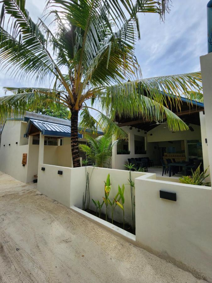Dhigurah Dhonveli Boutique Hotel Exterior photo